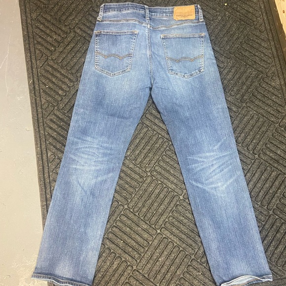 Jeans - Picture 3 of 4